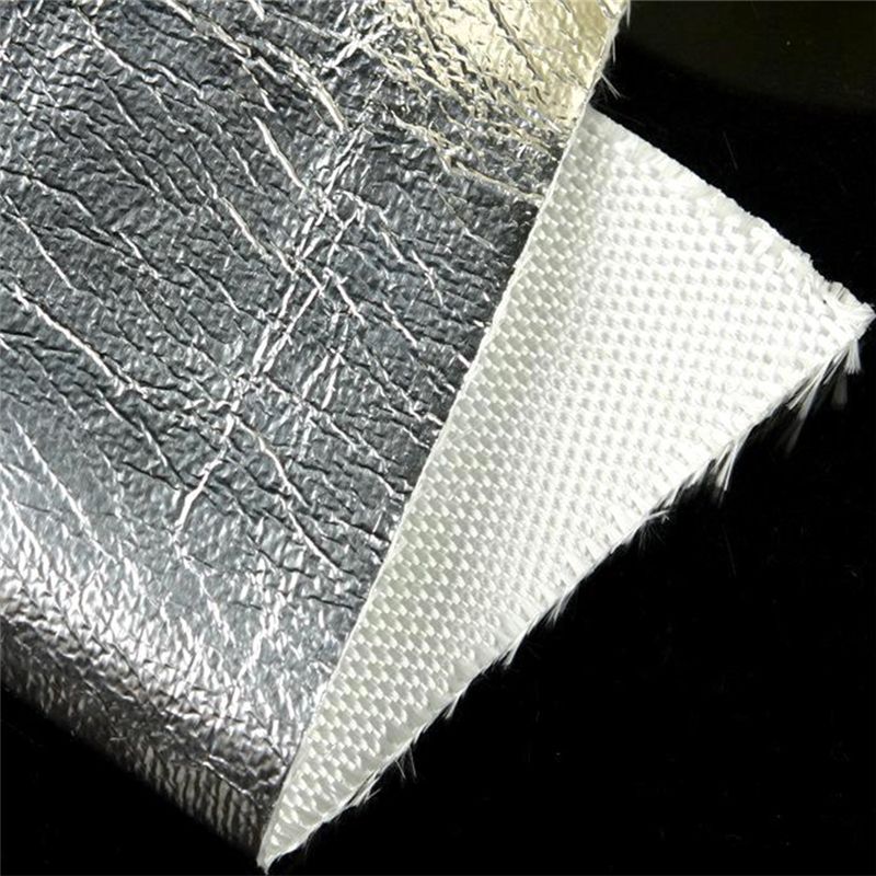 À quoi sert le tissu en fibre de verre en feuille d'aluminium ?