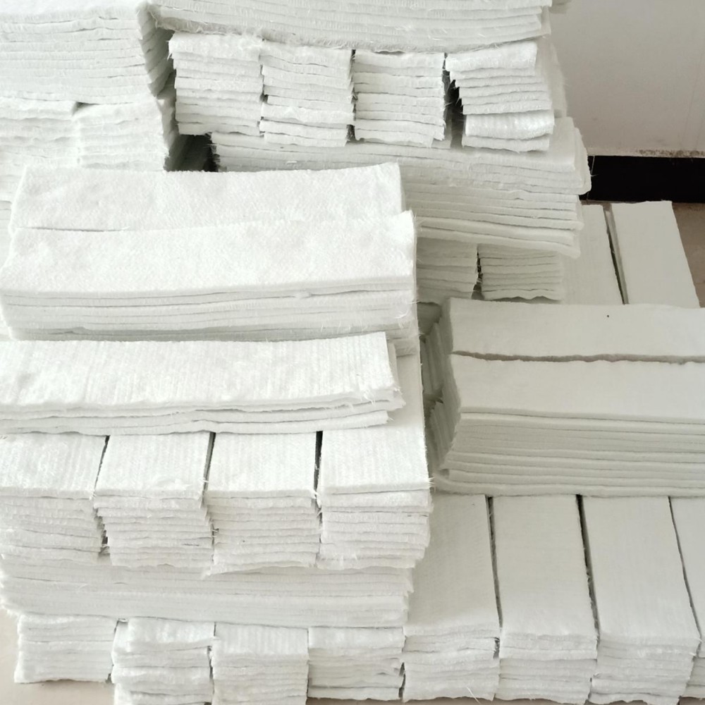 Comment fabrique-t-on une couverture en fibre de verre aiguilletée ?