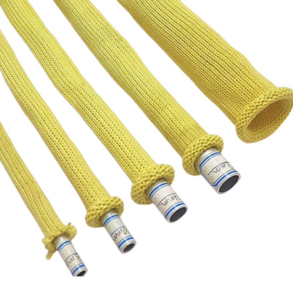 Qu'est-ce qu'une gaine en Kevlar et pourquoi est-elle utilisée pour la protection des tuyaux ?